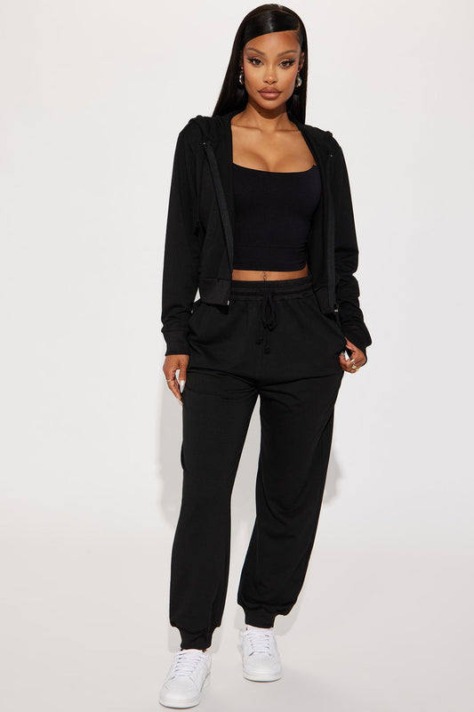 Classic Vibe Black Tracksuit | Womens tracksuit black classic jogger tracksuit set womens everyday tracksuits for women gym wear stylish