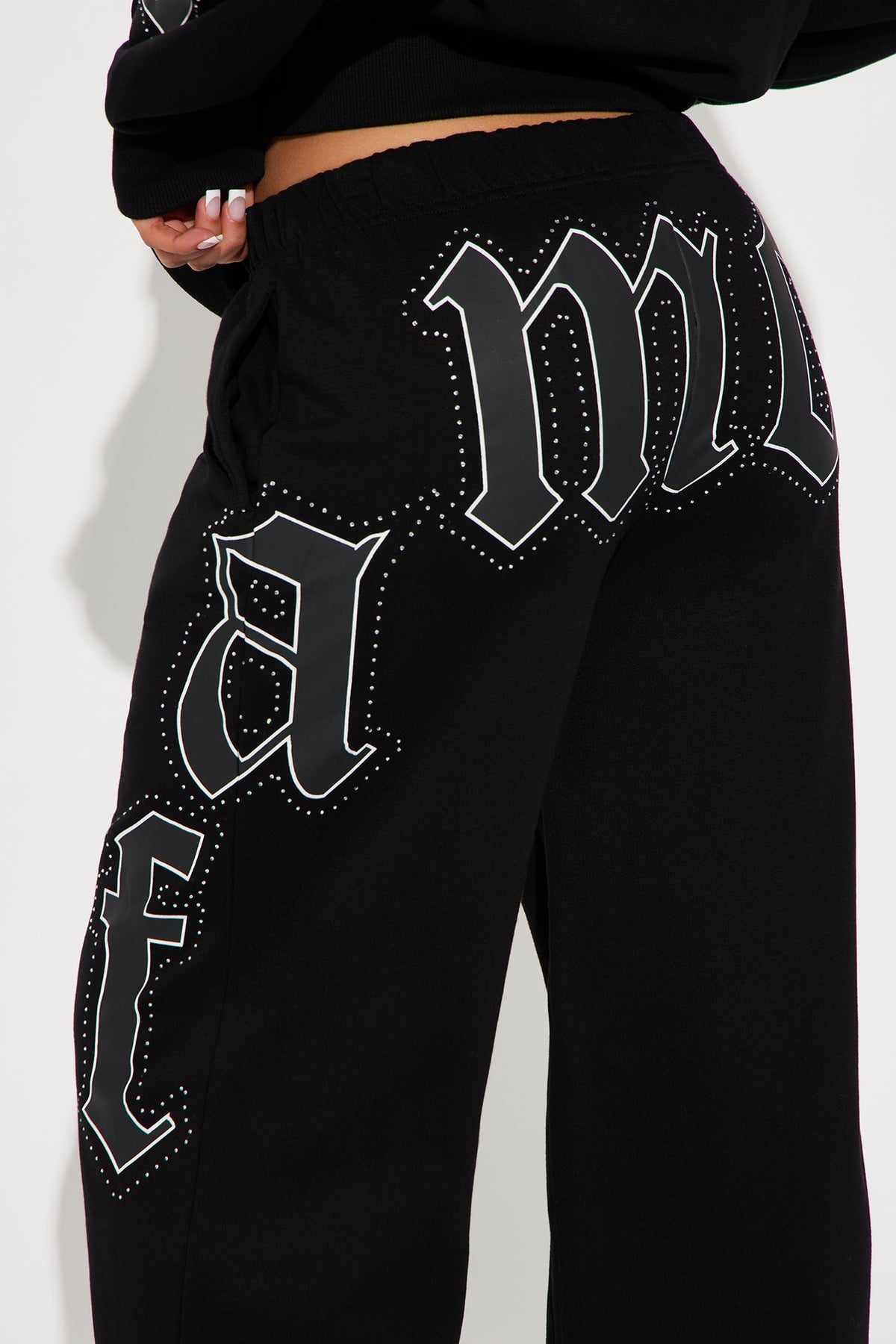 So Famous Jogger Black Tracksuit | Womens tracksuit black jogger tracksuit set womens casual tracksuits for women